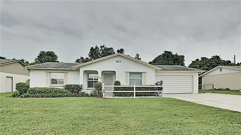 827 W Birchwood Circle Kissimmee FL 34743
