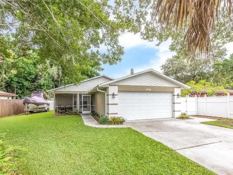 4115 2nd Avenue NW Bradenton FL 34209