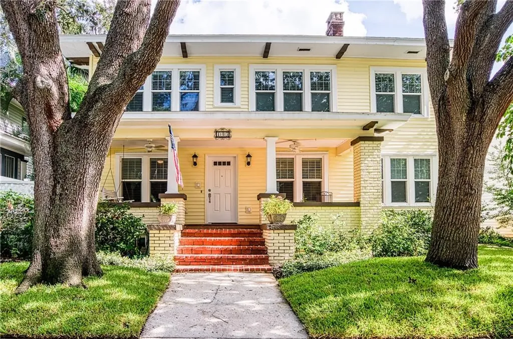 143 15th Avenue NE St Petersburg FL 33704