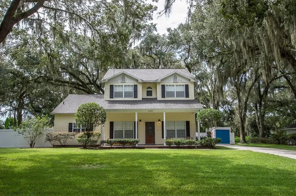 1134 Longwood Oaks Boulevard Lakeland FL 33811