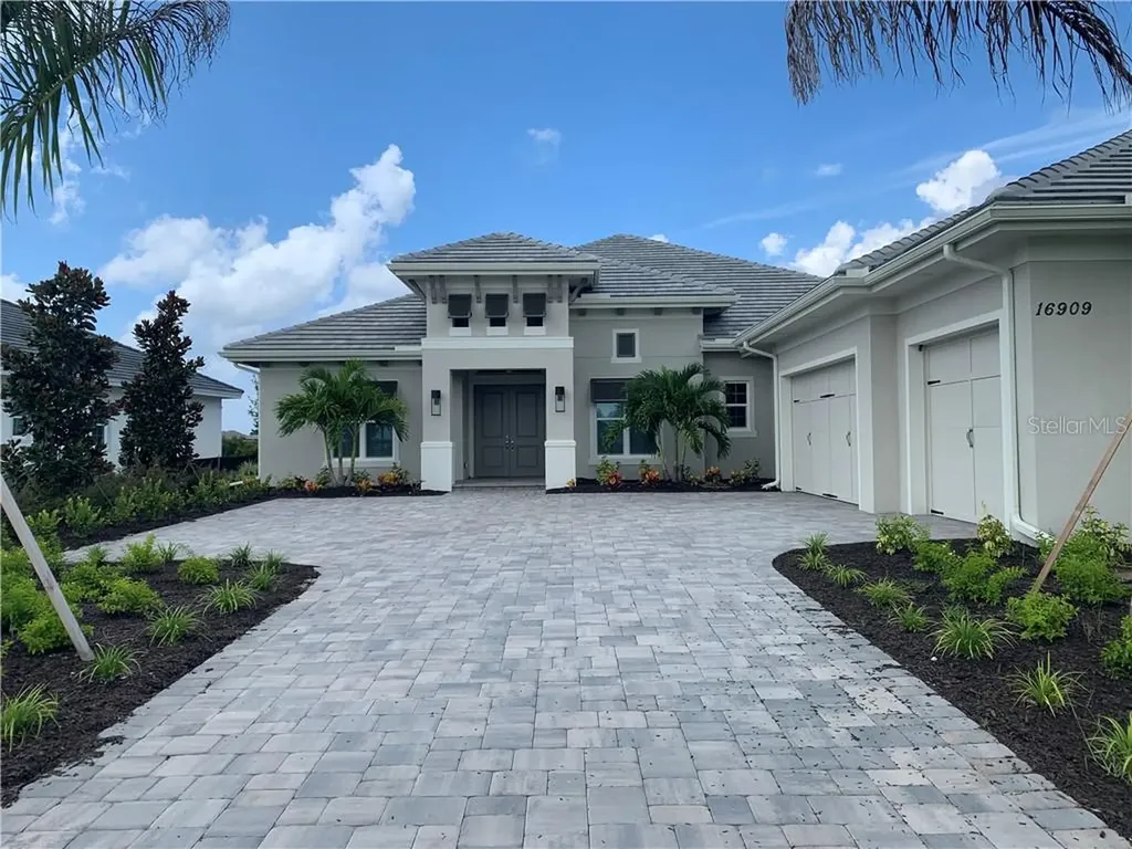 16909 Clearlake Avenue Lakewood Ranch FL 34202