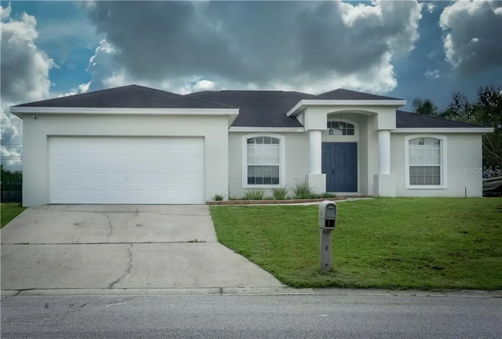 5658 Fischer Drive Lakeland FL 33812