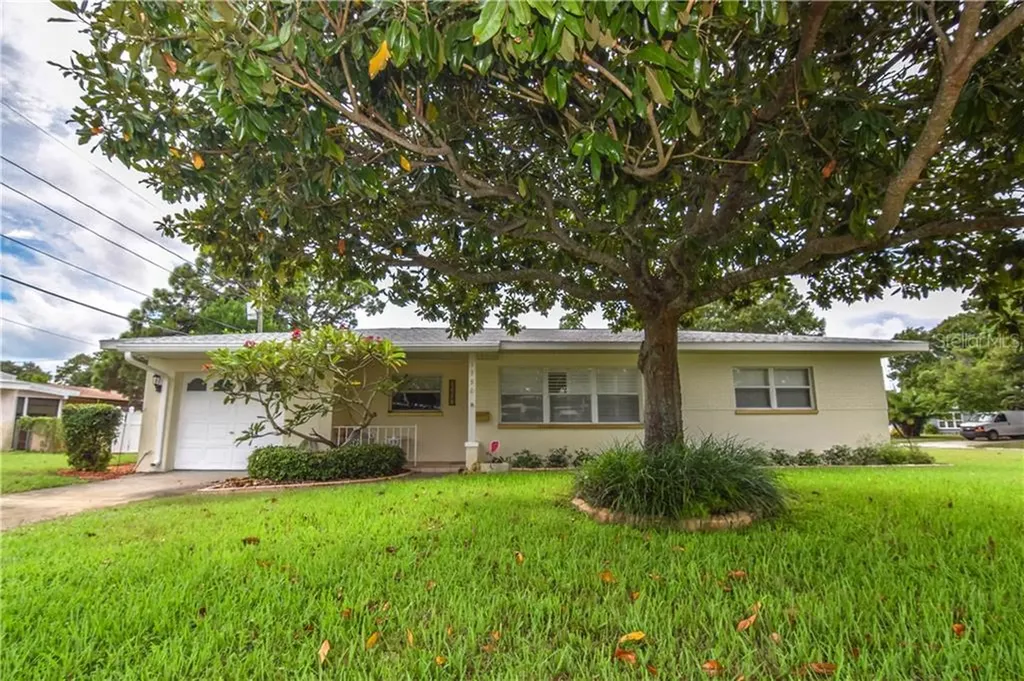 1790 Russell Drive N St Petersburg FL 33710