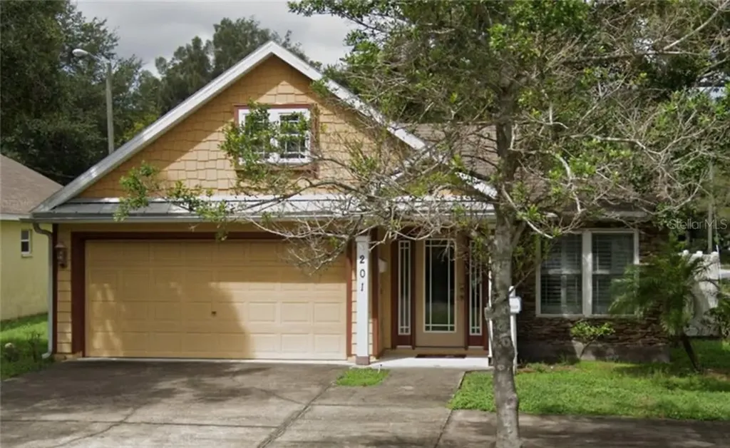 201 49th Street S St Petersburg FL 33707