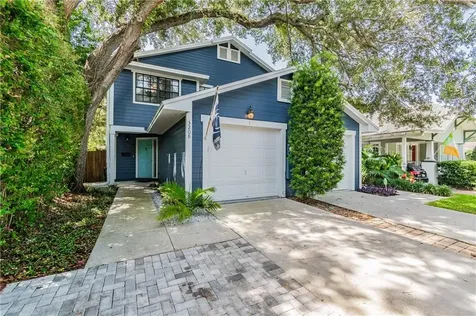 3208 W Santiago Street Tampa FL 33629