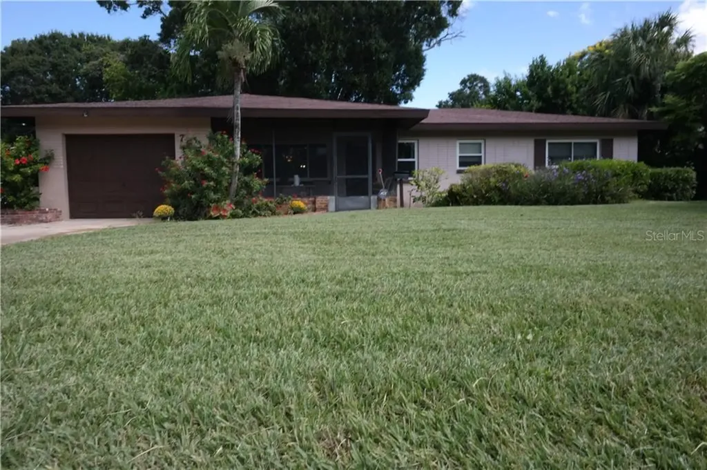 765 56th Avenue S St Petersburg FL 33705