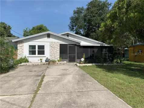5461 59th Street N St Petersburg FL 33709