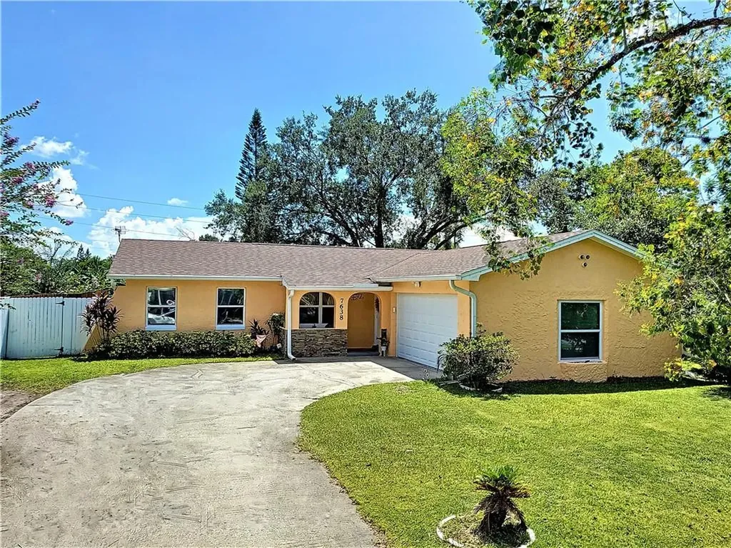 7638 Dione Court Orlando FL 32822