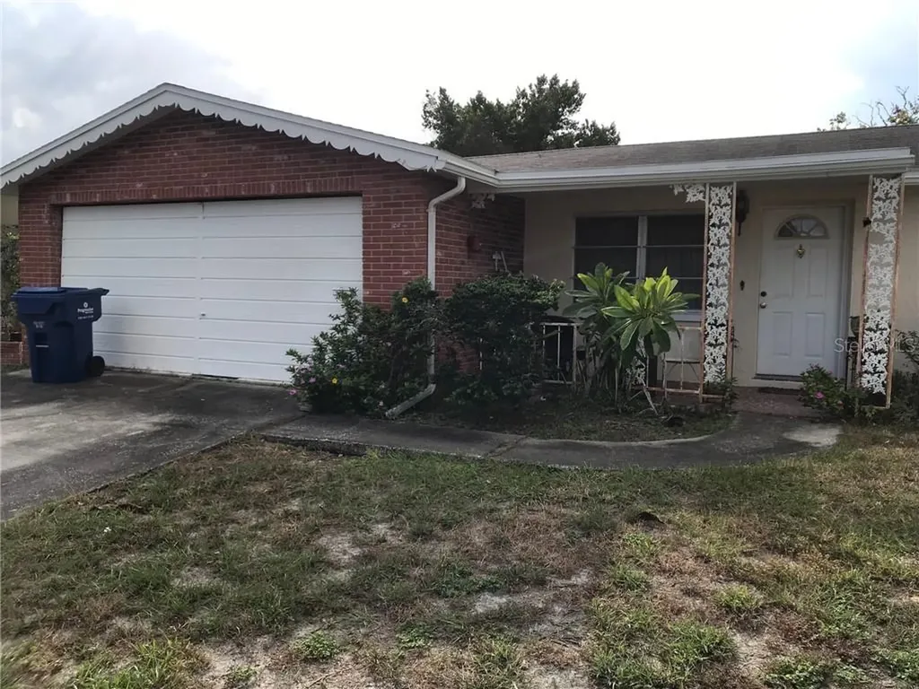 1453 Whitehall Lane Holiday FL 34691