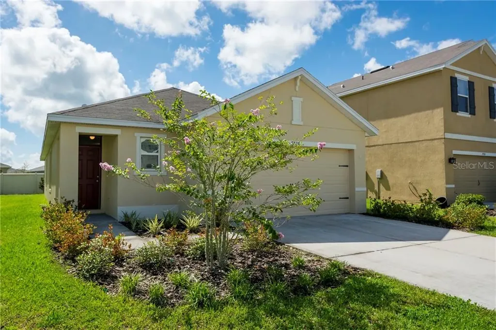 7726 Tuscan Bay Circle Wesley Chapel FL 33545