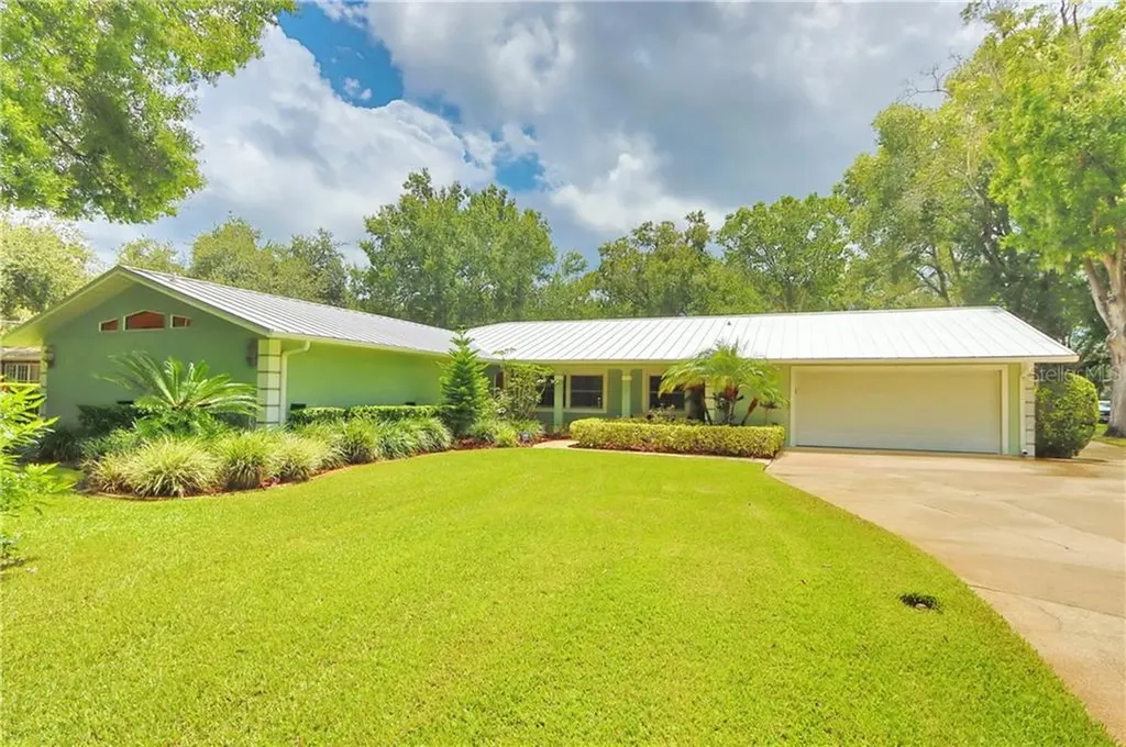 3136 Moran Road Tampa FL 33618