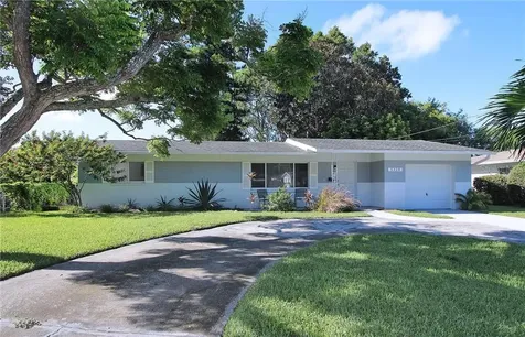 5328 16th Avenue N St Petersburg FL 33710