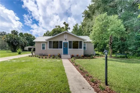 1106 W Church Street Deland FL 32720