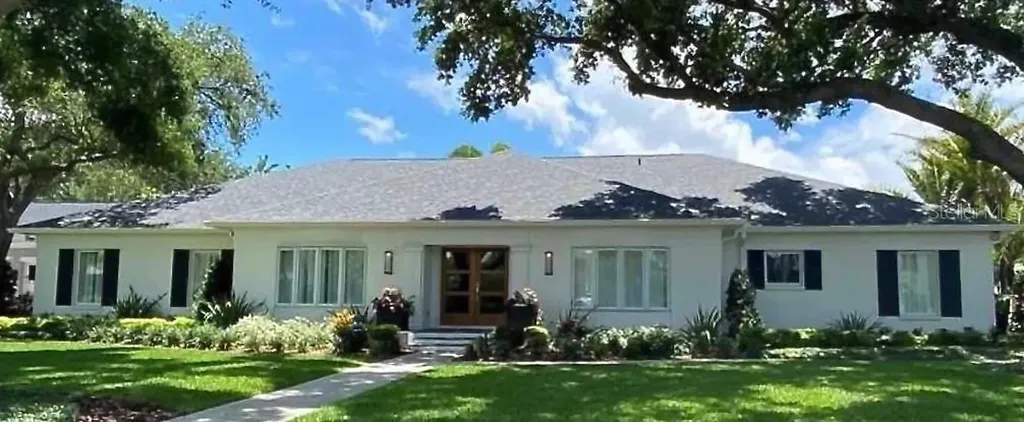4908 Lyford Cay Road Tampa FL 33629