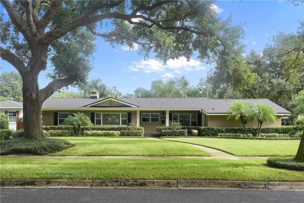 1255 Wilkinson Street Orlando FL 32803