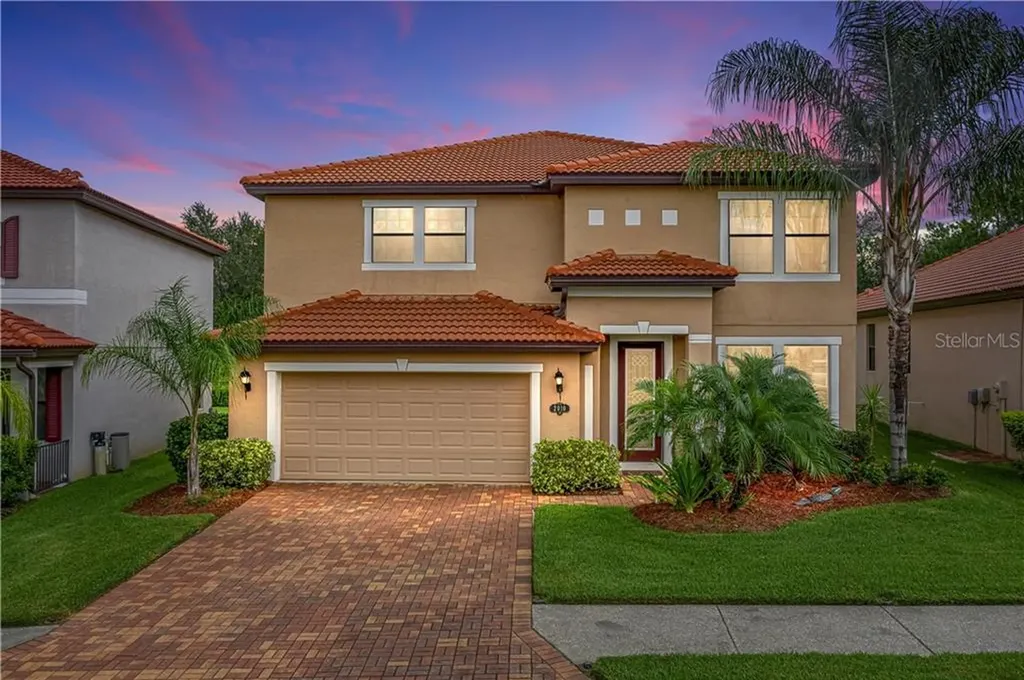 2010 Altavista Circle Lakeland FL 33810