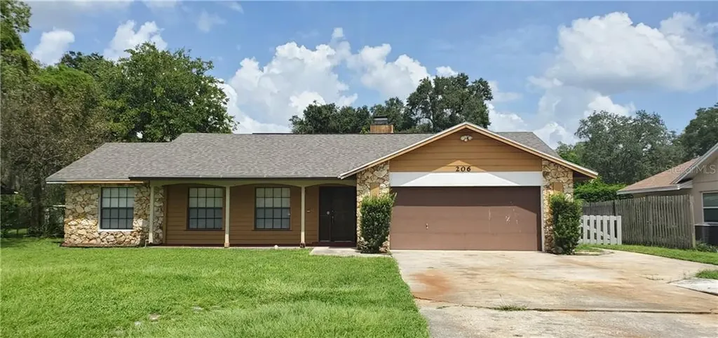 206 Hoffman Court Casselberry FL 32707