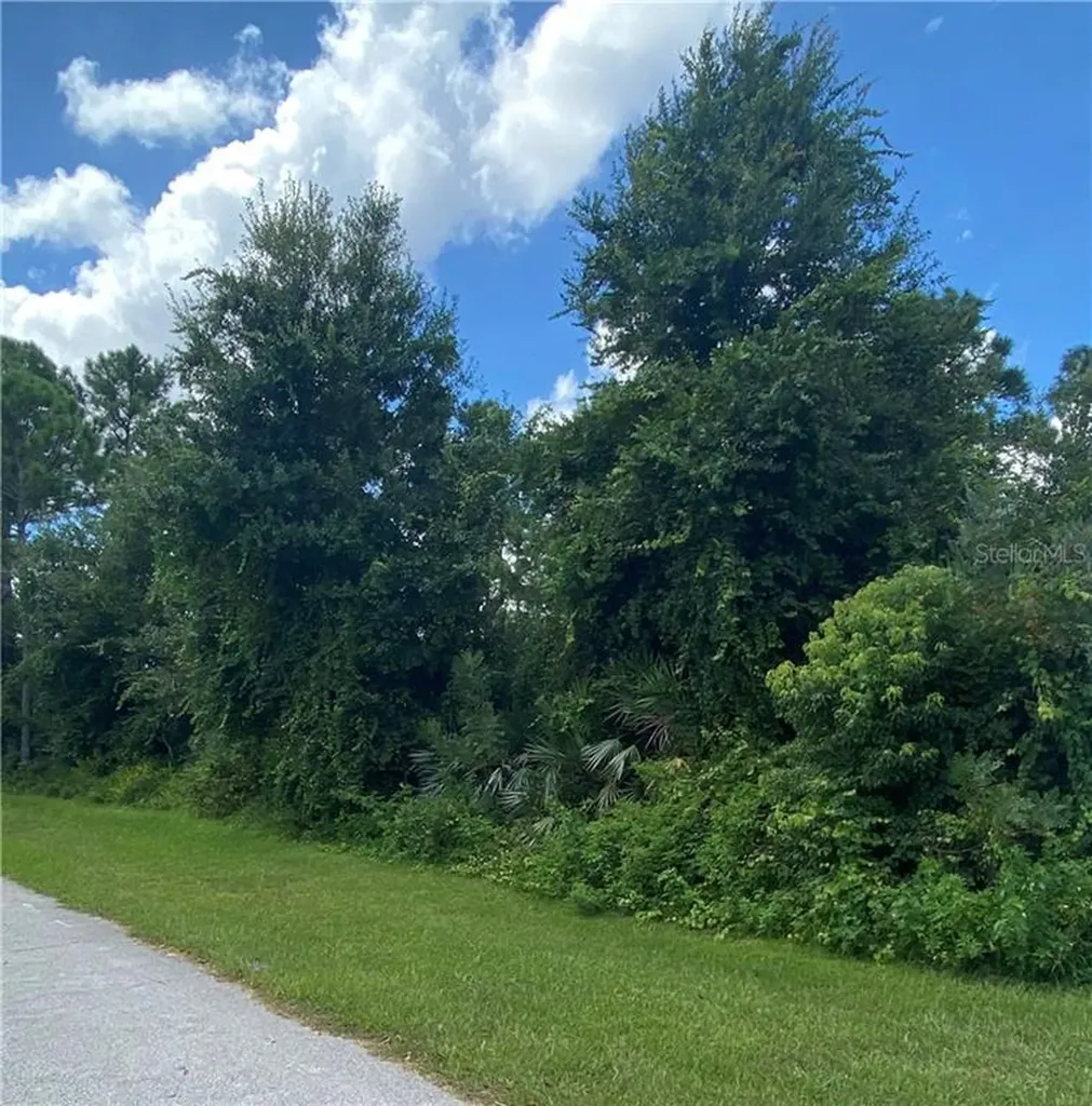 3470 Clingman Street Deltona FL 32738