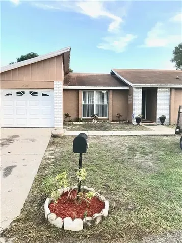 9406 Lonsdale Court Tampa FL 33615