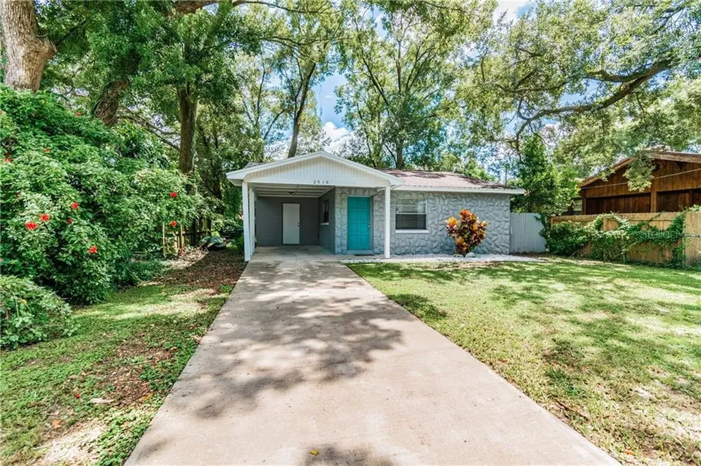 2514 W Marquette Avenue Tampa FL 33614