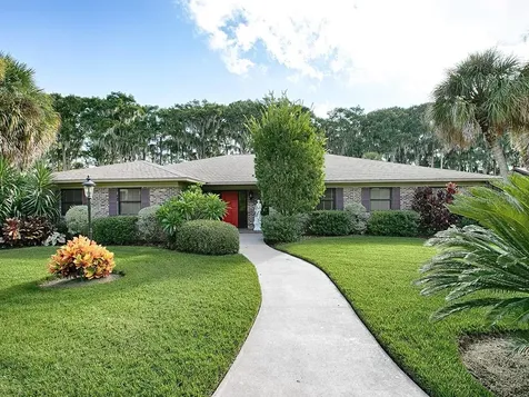 2916 Porto Bello Avenue Leesburg FL 34748