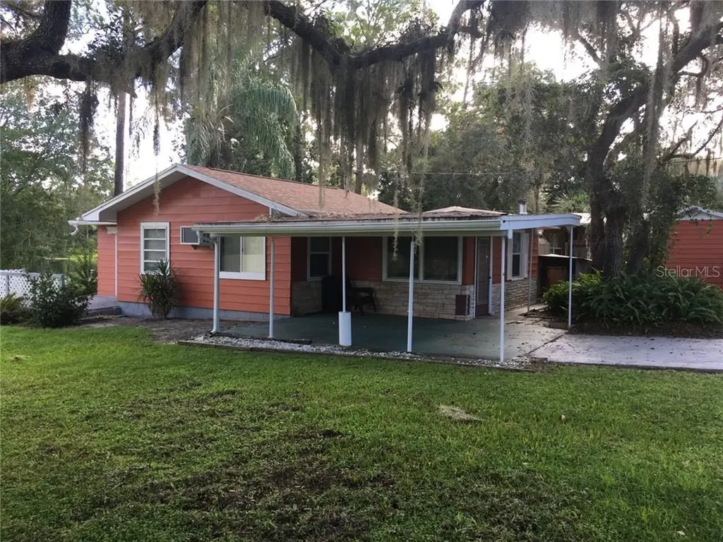 25841 Fishermans Road Paisley FL 32767