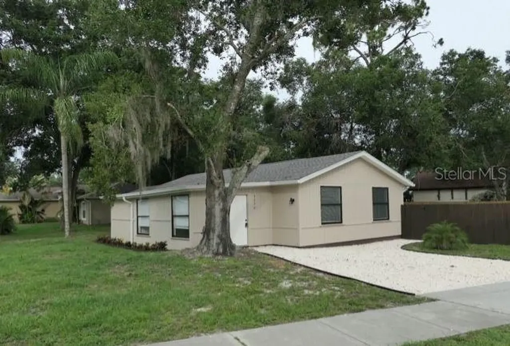 3970 Hina Drive Sarasota FL 34241
