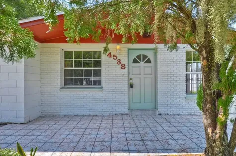 4538 W Henry Avenue Tampa FL 33614