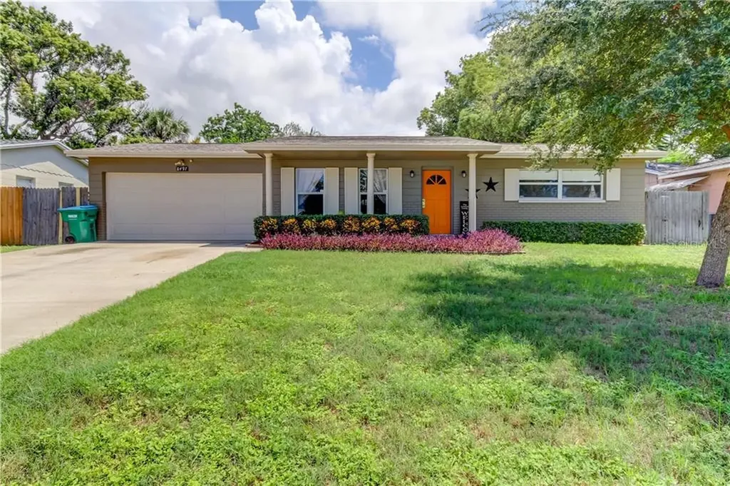 8497 Oakhurst Road Seminole FL 33776