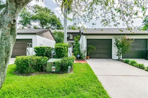 3406 Hunters Run Lane Tampa FL 33614
