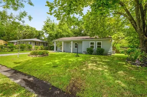 1509 W Barr Drive Tampa FL 33603