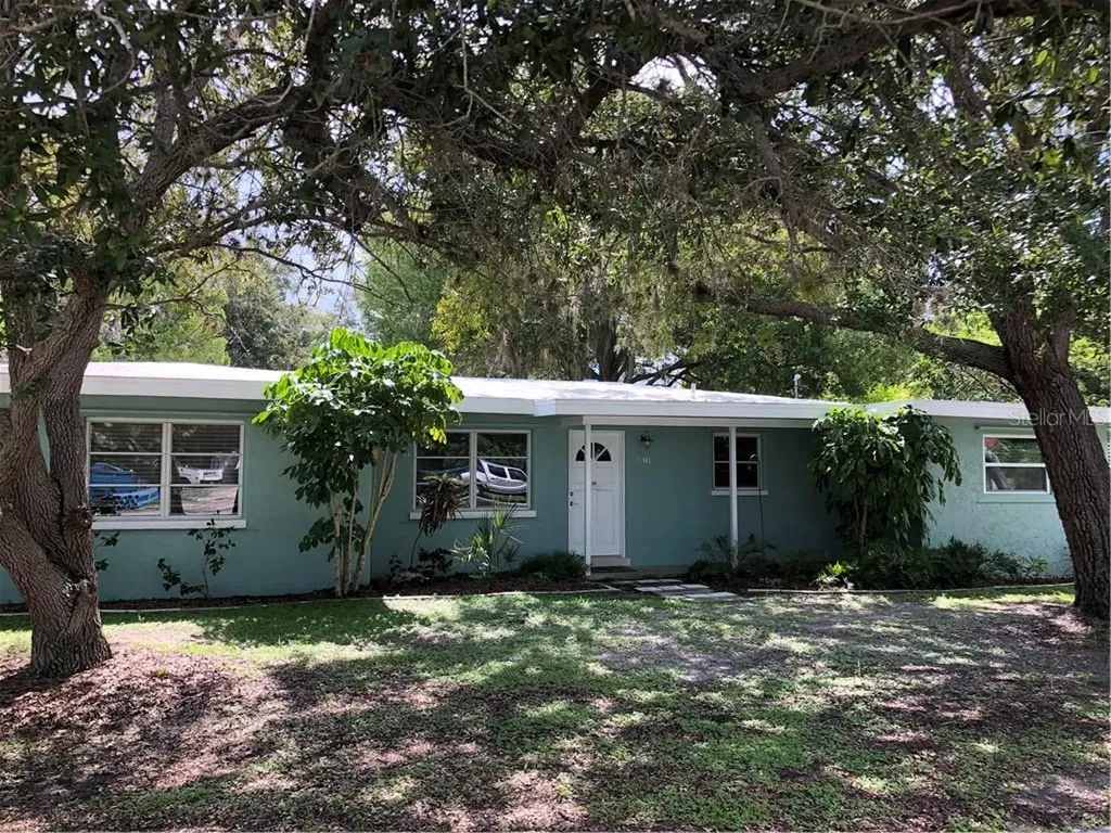 1001 Nokomis Avenue S Venice FL 34285