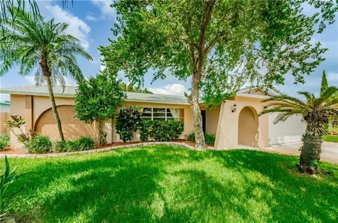 12455 Monarch Circle Seminole FL 33772