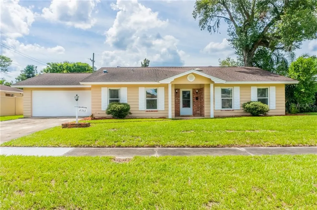 4702 Tinsley Drive Orlando FL 32839