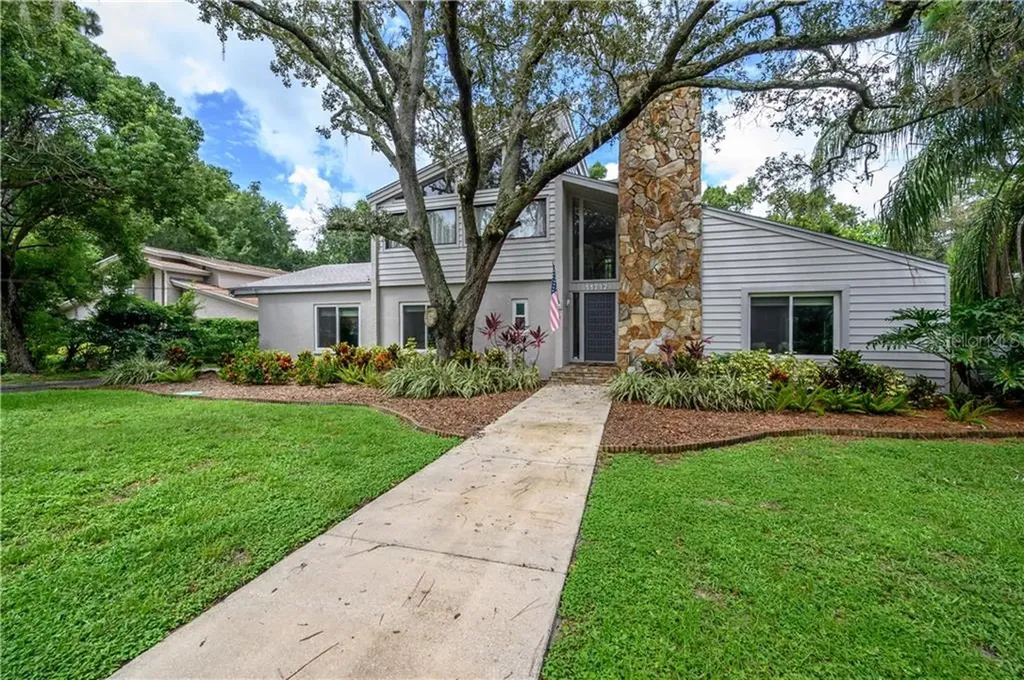 11712 Orange Grove Drive Tampa FL 33618