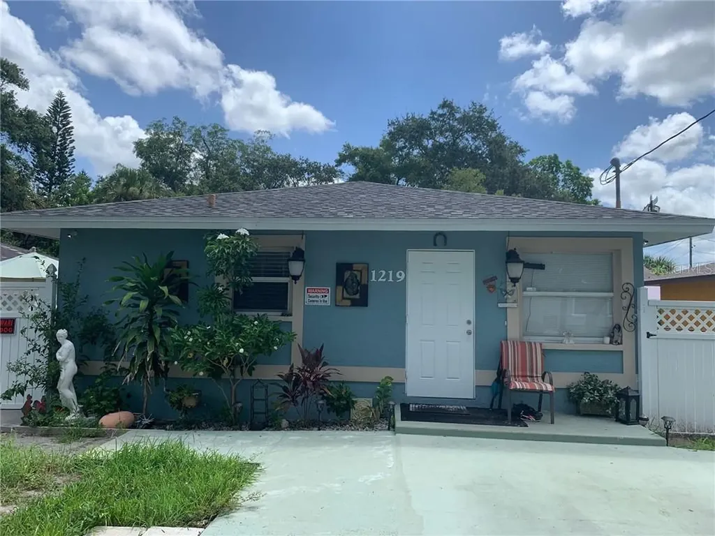 1219 6th Street W Bradenton FL 34205