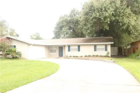 2401 Healy Drive Orlando FL 32818