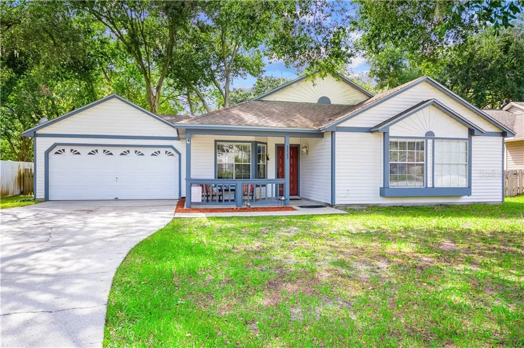 3223 Thackery Way Plant City FL 33566