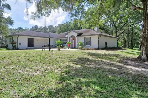 13610 NW 70th Street Morriston FL 32668