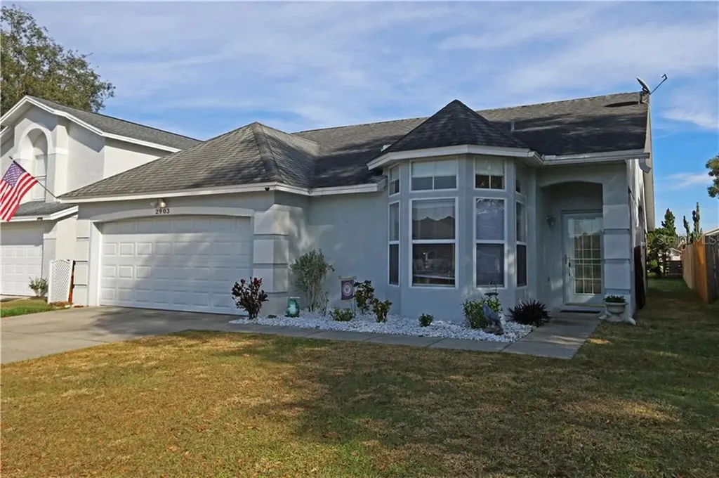 2903 Dickens Circle Kissimmee FL 34747