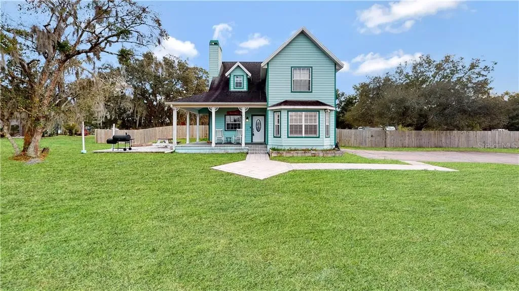 1944 Grove Court Kissimmee FL 34746