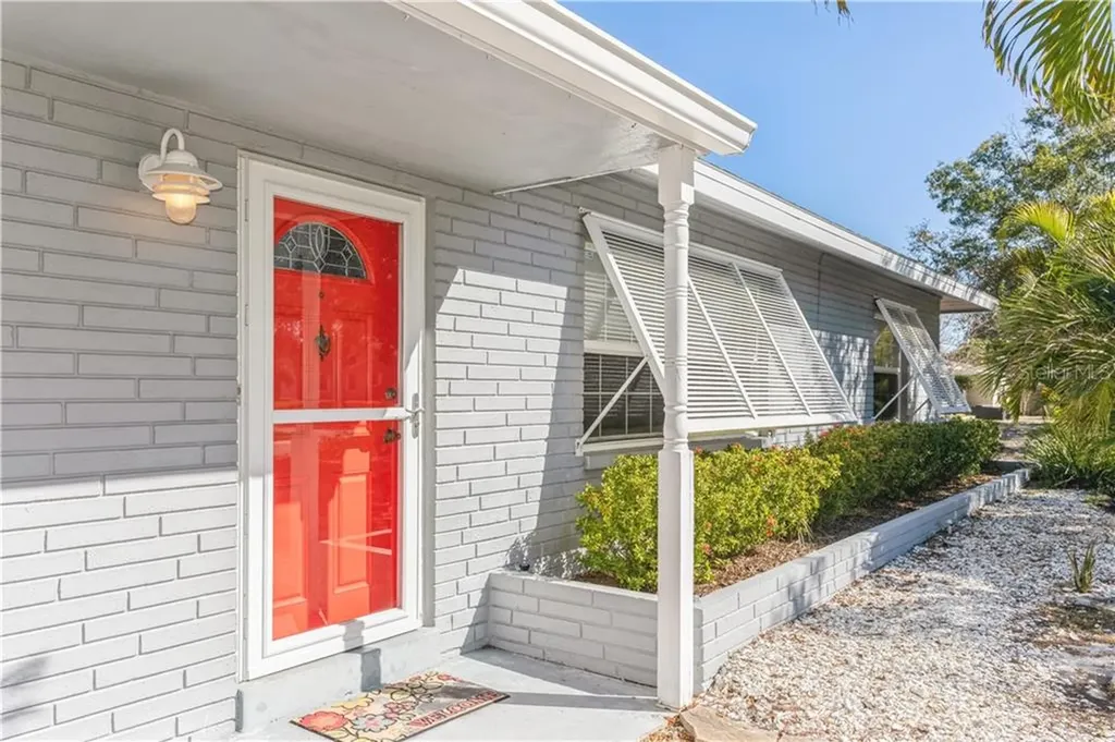 13567 88th Avenue Seminole FL 33776