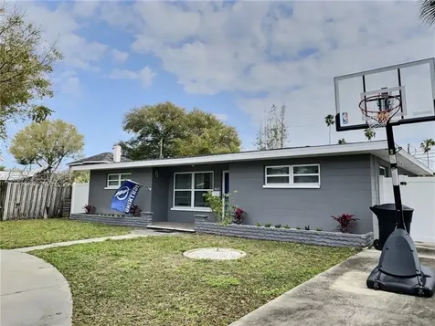 4019 Helena Street NE St Petersburg FL 33703