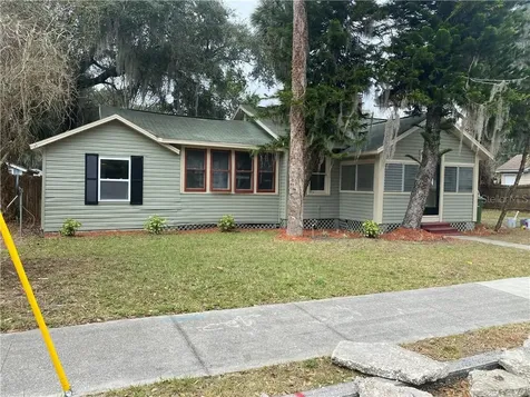 709 Park Drive Leesburg FL 34748