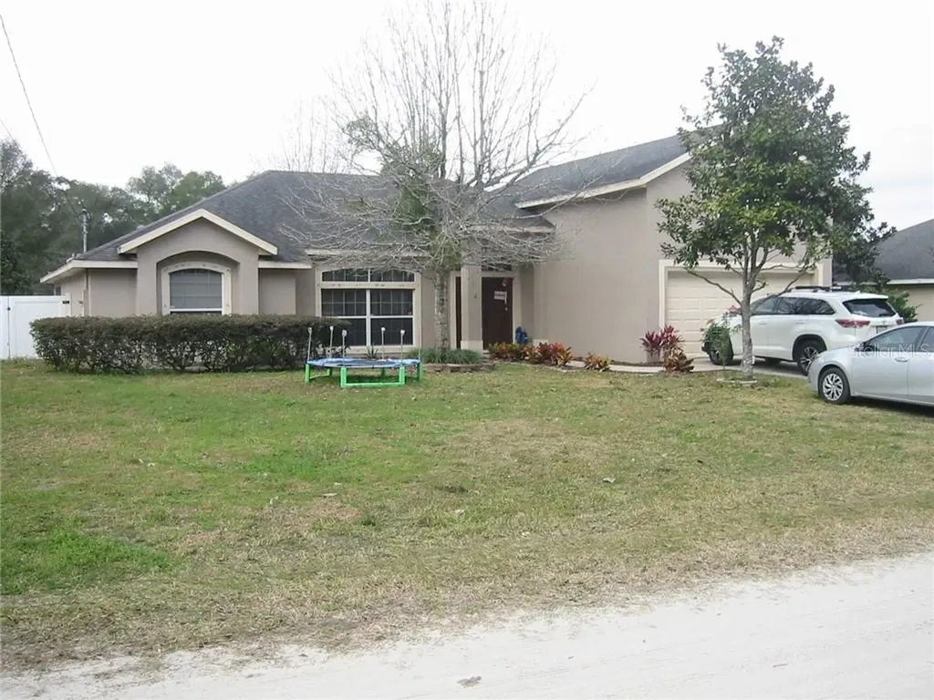 556 S Pearl Street Deland FL 32720