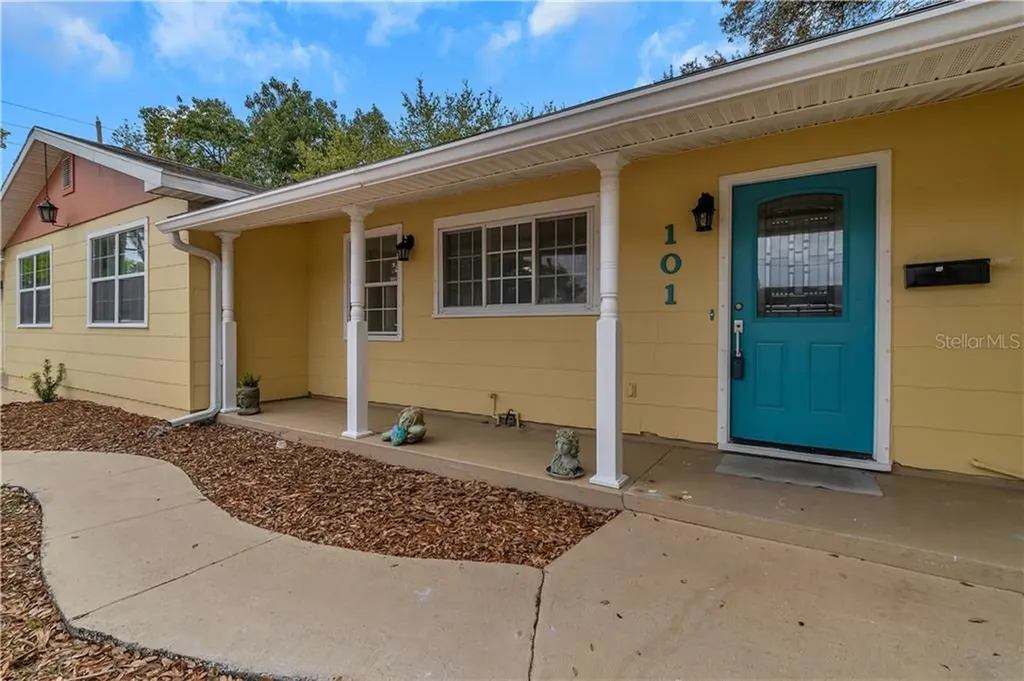 101 64th Street S St Petersburg FL 33707