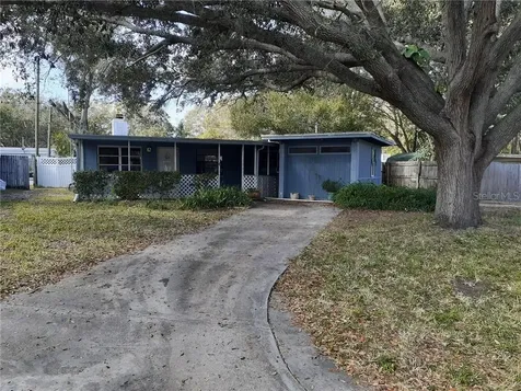 1054 1st Street SW Largo FL 33770