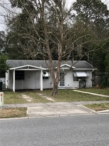 516 N Disston Avenue Tavares FL 32778