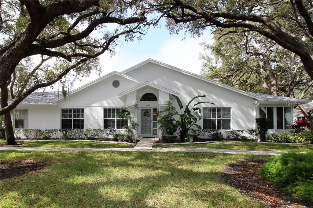 4143 Edgewood Drive Holiday FL 34691