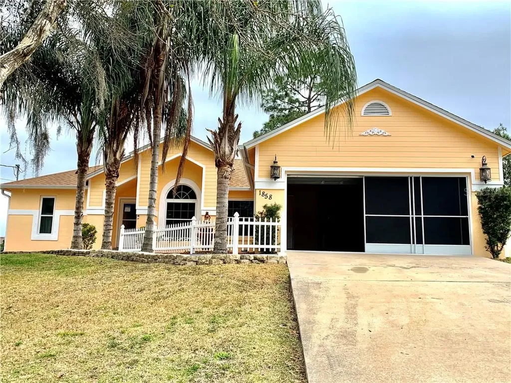1858 Pickens Court Deltona FL 32738